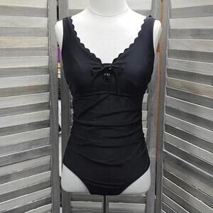 Grommet Scallop Full Coverage One Piece Swimsuit | Kona Sol